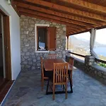 Lazy Goat - At Kastelli,